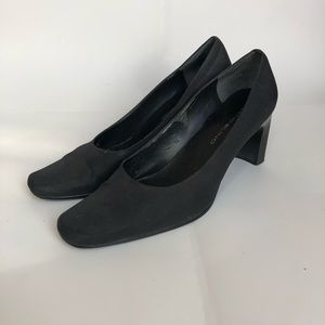 Black High Heel Shoes